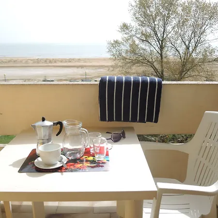 شقة Two Level Attic With Sea View Terrace بيبيوني