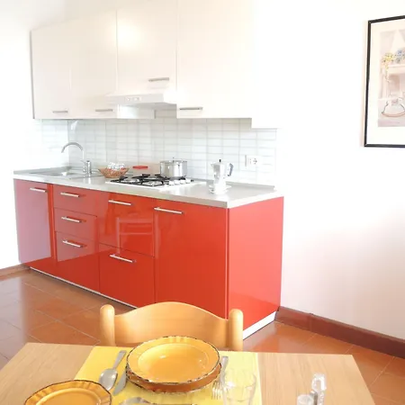 Two Level Attic With Sea View Terrace شقة *