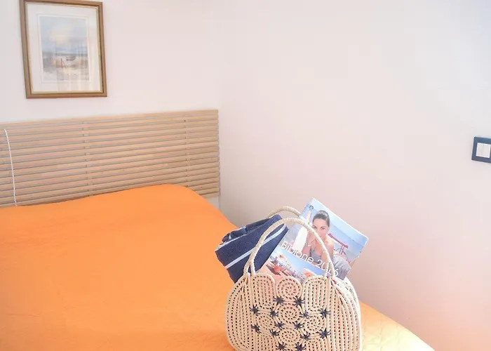 Appartamento Two Level Attic With Sea View Terrace *